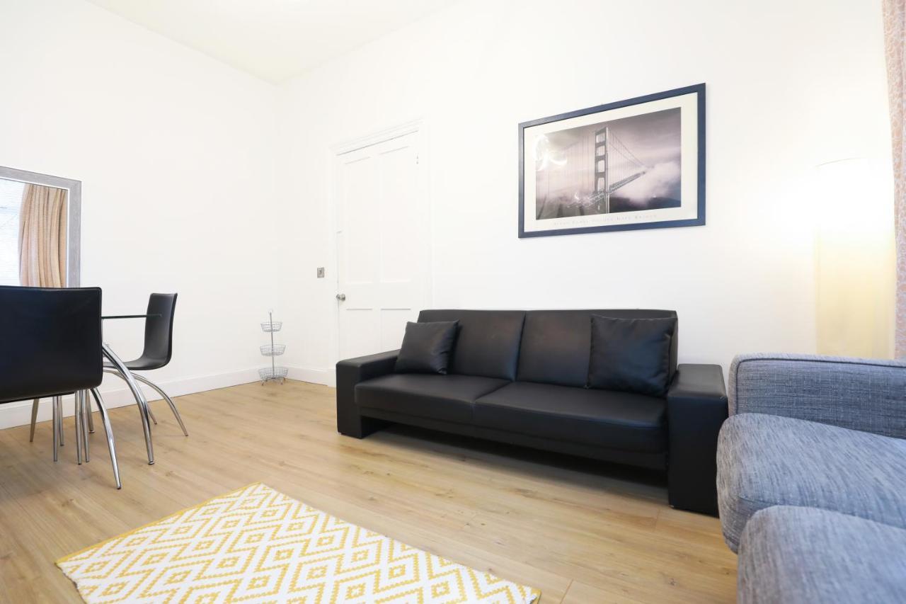 Stunning Modern 3 Bedroom Apartment Edinburgh Exterior photo
